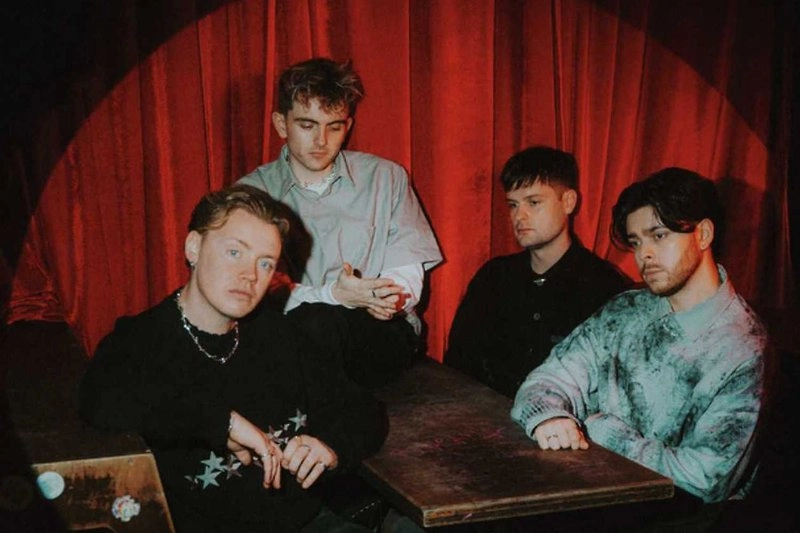 Only the Poets + support: Tommy Lyon