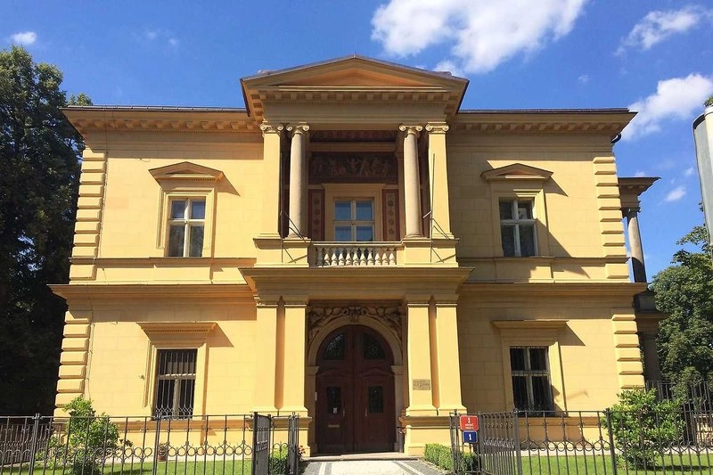 Jak Petschek z Peček ke jmění přišel