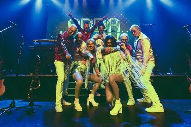 Zomers Mol: ABBA4U