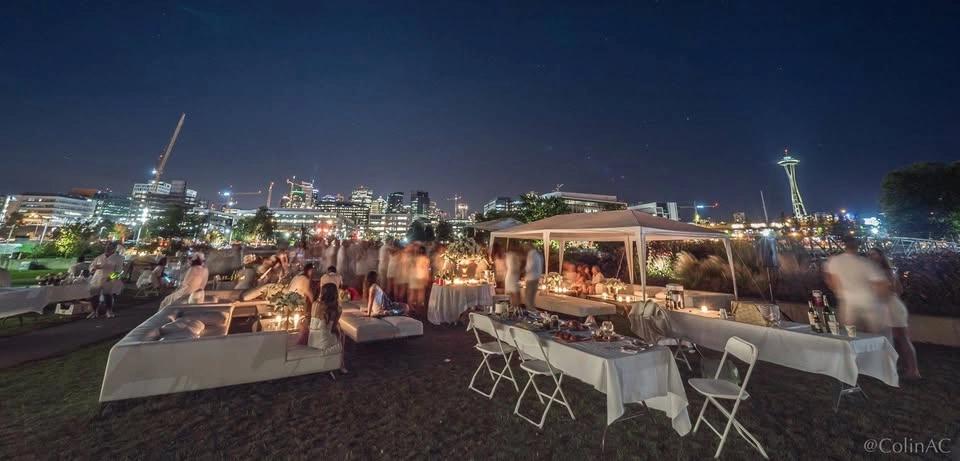 Diner en Blanc 2026; a flash mob picnic