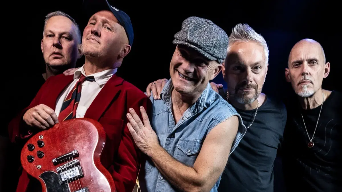Angus-The ultimate AC/DC tribute