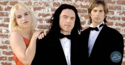 Frukostbio på Capitol: Se "The Room" och njut av vår hemlagade frukost! ☕