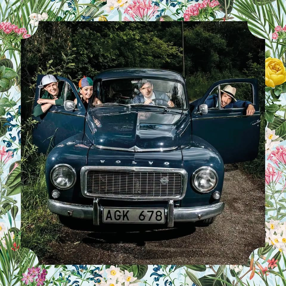 Sommarscen - Familjen Svängssons jazzmysiga musikaffär!
