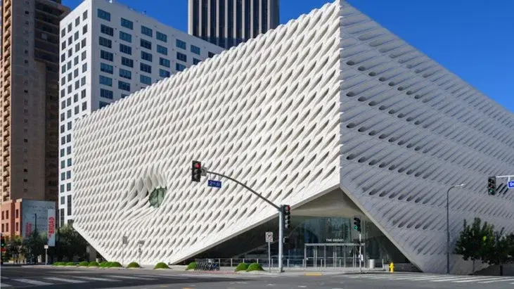 Free Broad Visit: Murakami + Therrien — This Is a Story + Drinks