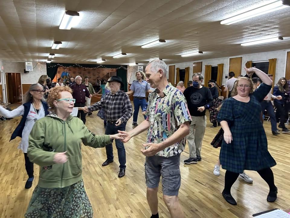 Contra Dance - Caller: Cheryl Graubart; Band: Little Big Band