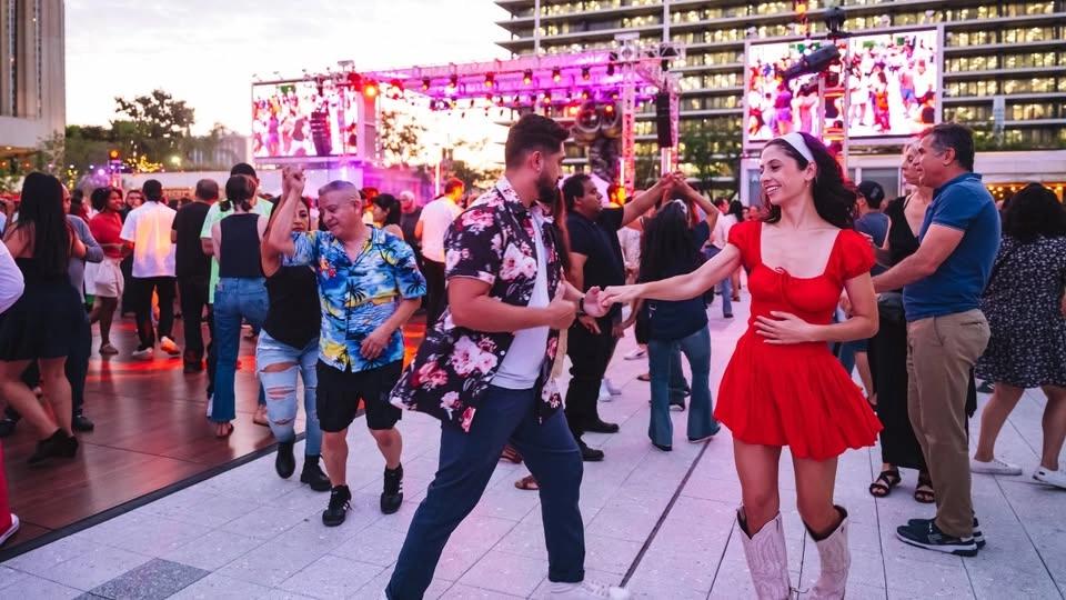 Cumbia Dance DTLA🌹