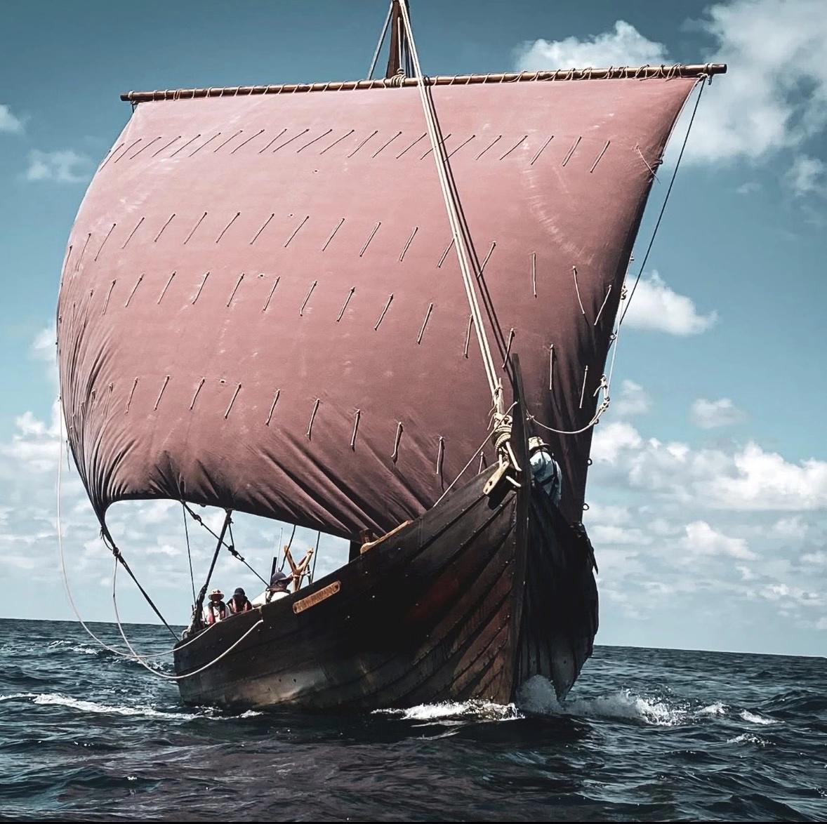 Upplev vikingaskeppen Saga Farmann och Vidfamne