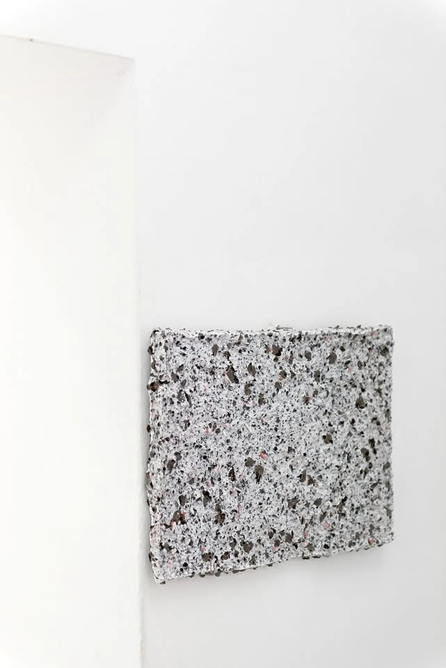 Silence in Between — Nataliya Zuban • Utställning på Galleri Konstepidemin