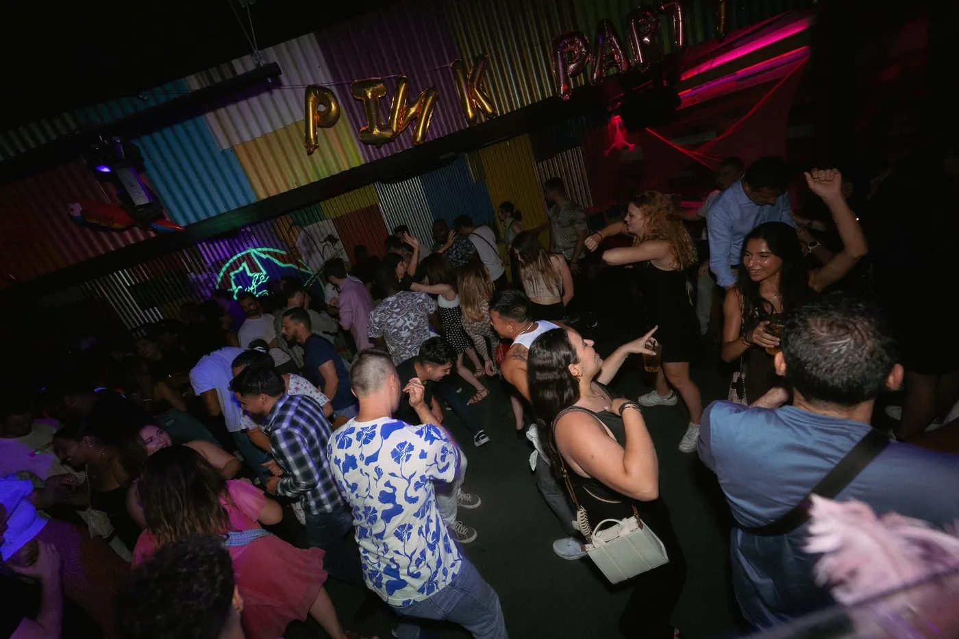 Salsa Sundays at Café Oz PARíS