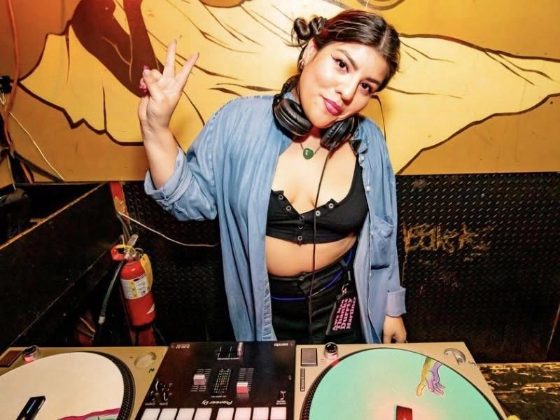 DJ La Superiorrr x La Choloteca