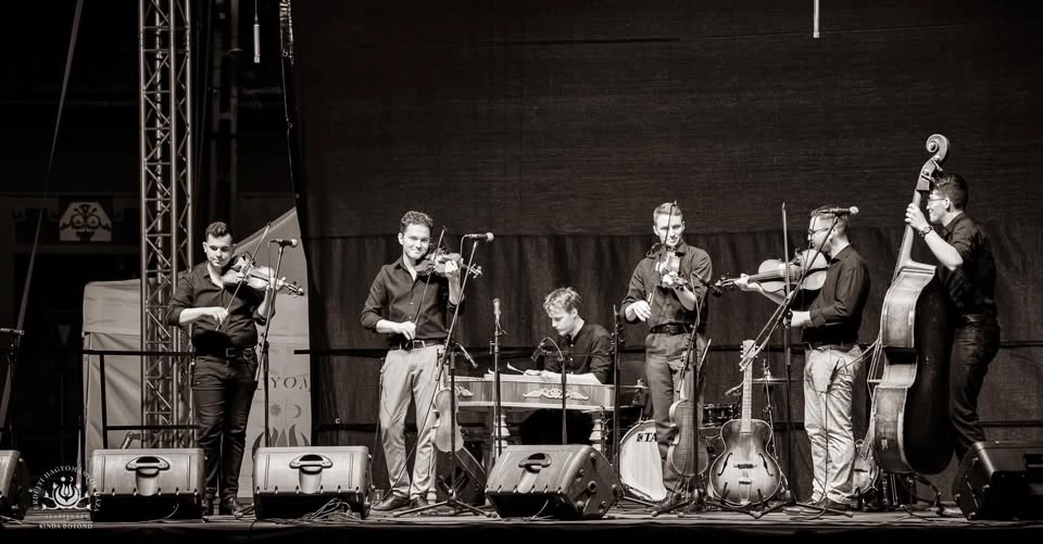 Volksmusik mit der Band Katlan