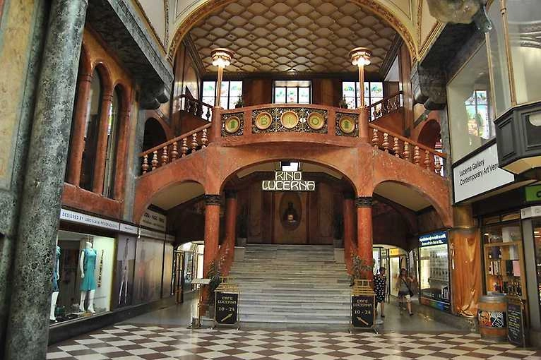 Toulky prvorepublikovou Prahou