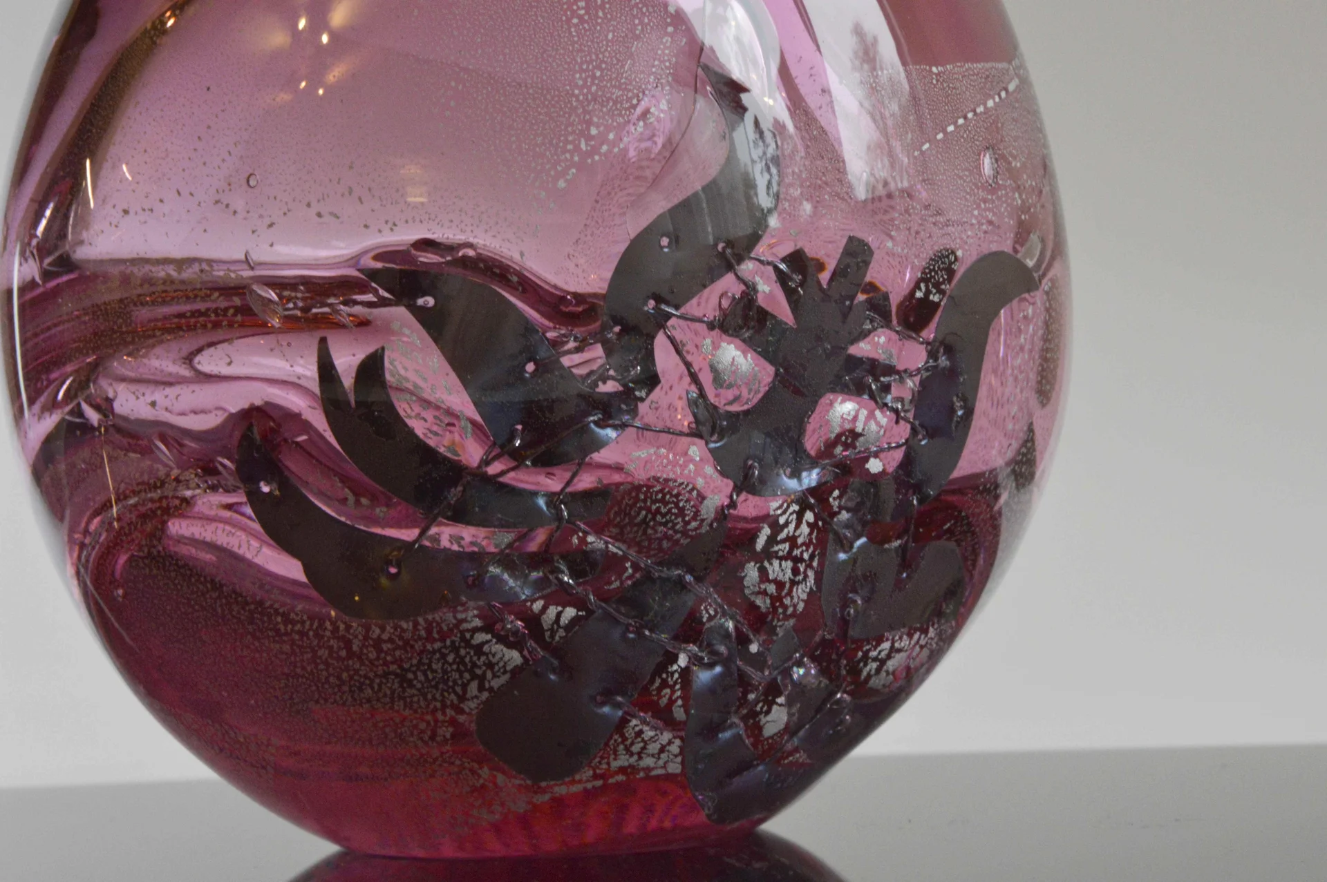 Naturimage: Mira Davida ställer ut glaskonst