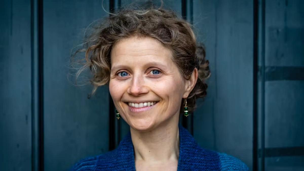 Yoga og fællessang- en times blid bevægelse af krop og stemme