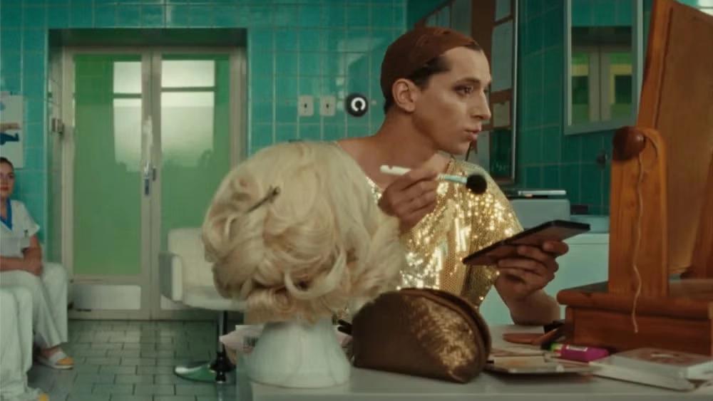 ‘Chica Checa’ on Saturday 25.7 at 20h at Bio Oko