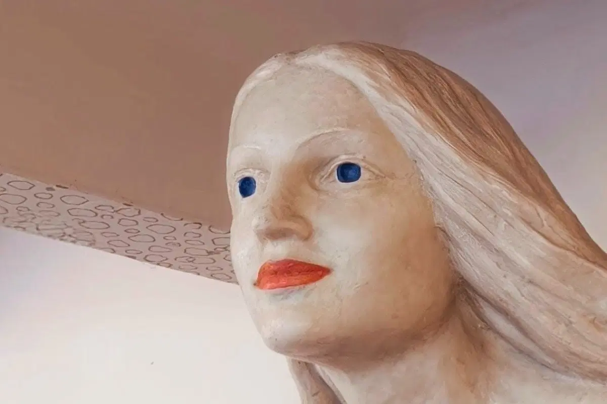 Koncert: Kateřina Šarközi & Stinka Za školou