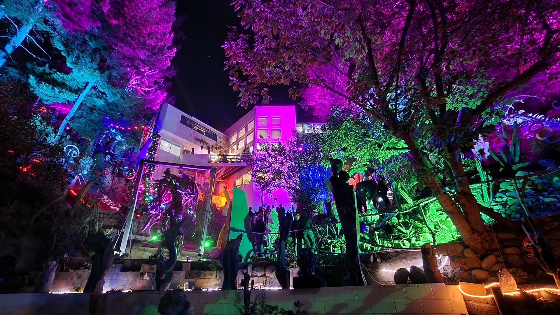 Member Mixer & Potluck @ Hollywood Sculpture Garden w/ Arts Exhibition