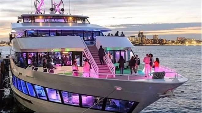 *Yacht Party Summer Cruise (Drinks, DJ, Dancing)