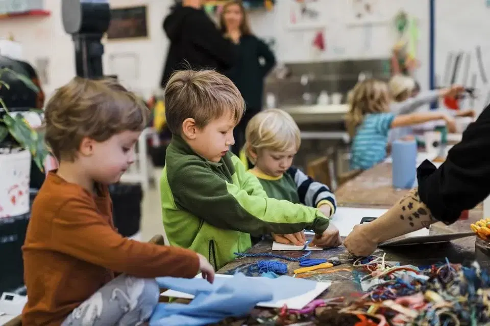 PÅSKLOV – SKULPTUR, KRITA, LERA!!