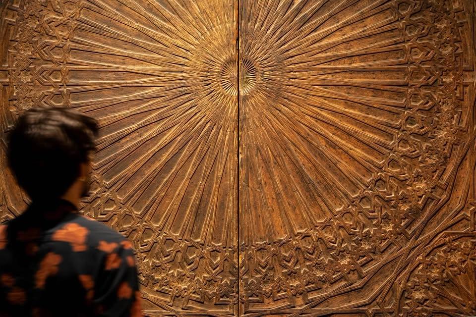 Free guided tour: What is art from the Islamic world? An introduction to the Islamic Collection