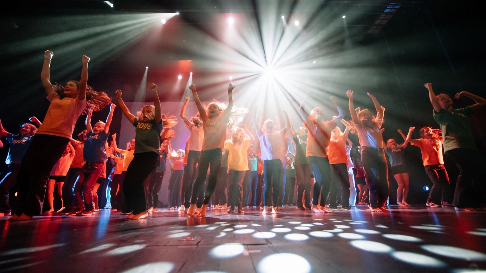 MOVE to different places