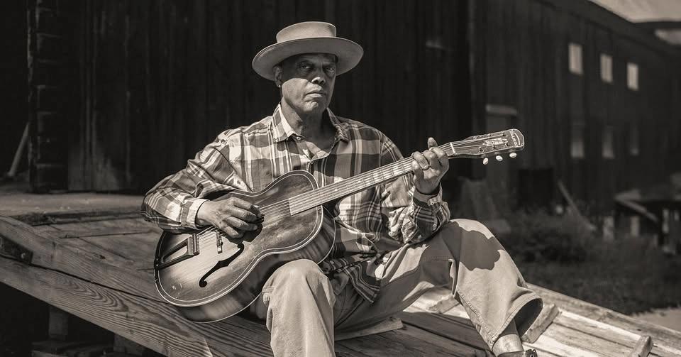 ERIC BIBB PÅ OXELÖ KROG