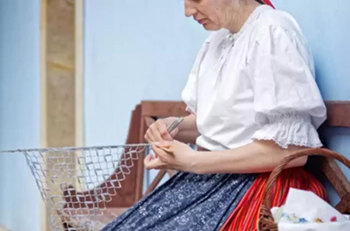Žijící poklady aneb Šikovné ruce řemeslníků – Iva Jaklová
