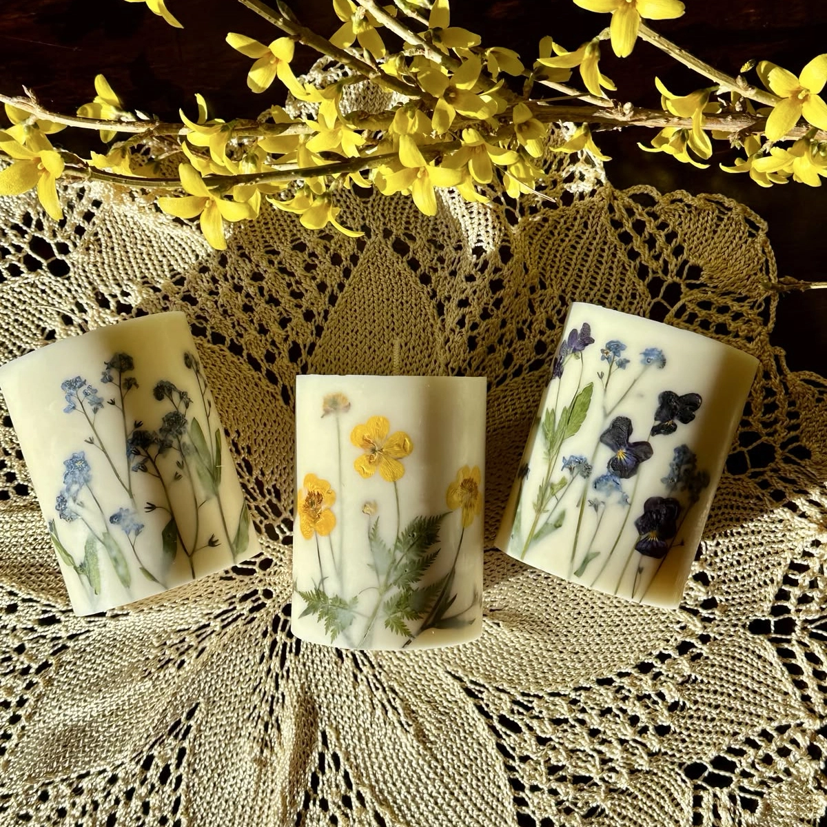 Bloom & Sip: Pressed Flower Candle Workshop 🌷🕯️✨