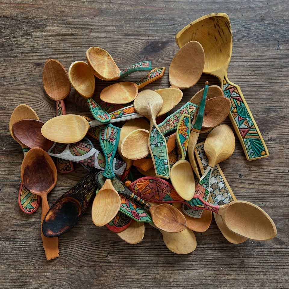 Lär dig tälja en sked / Learn how to carve a spoon
