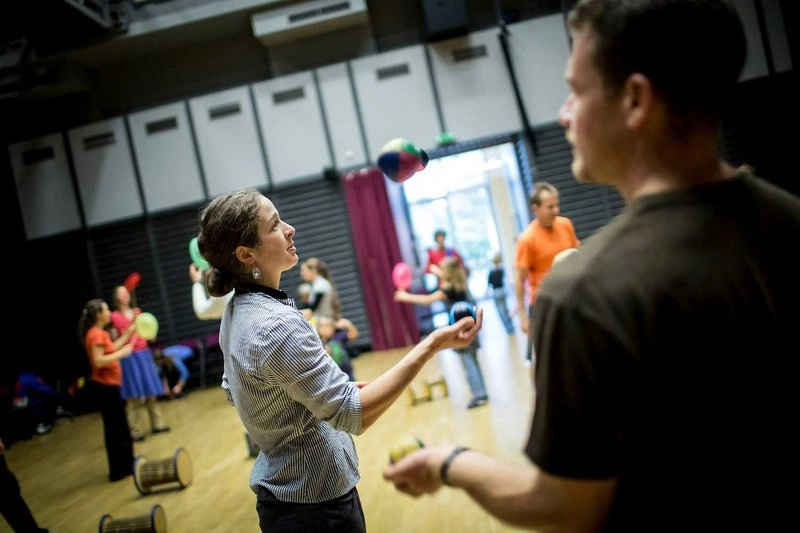 Žonglovací workshop pro celou rodinu