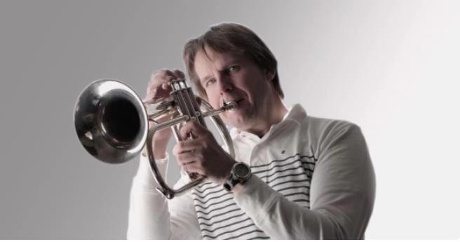 Roy Nikolaisen quartet