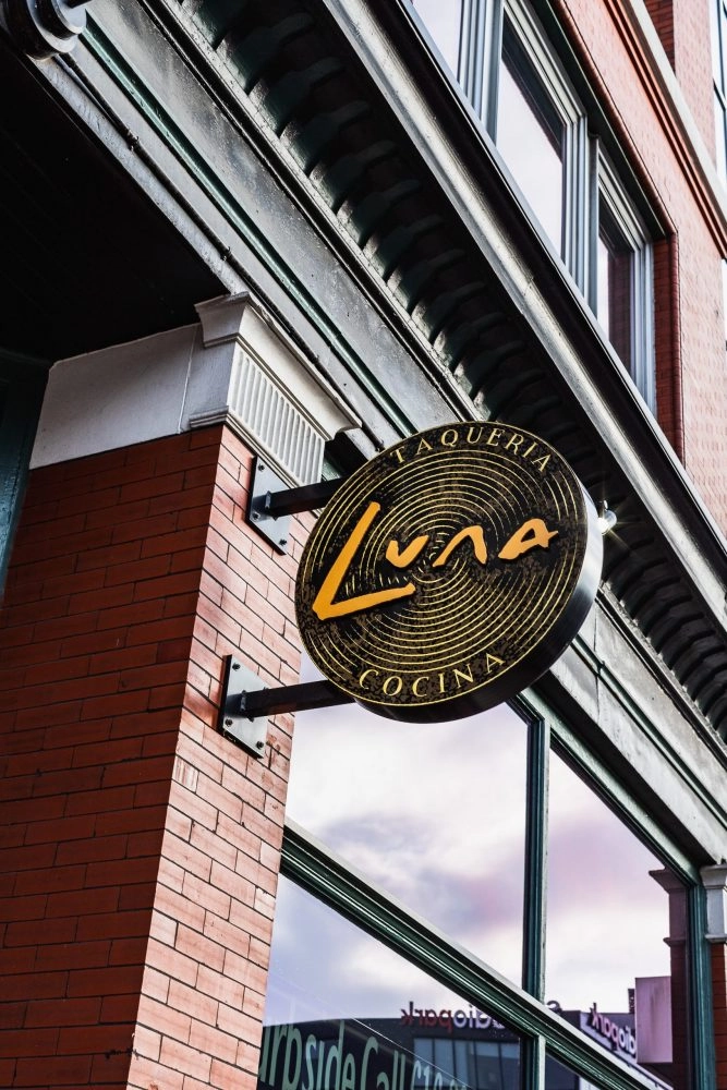 Millennial-ish Co-Ed Dinner!