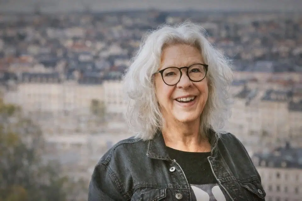 Klustret Salong: Om livskreativitet, existentiell samtalskväll med gäst Ann Lagerström