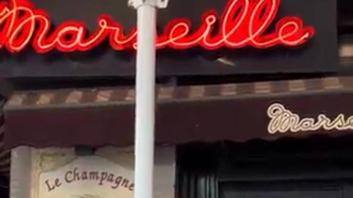 GAY BRUNCH at MARSEILLE Restaurant Hells Kitchen