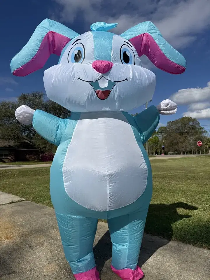 Sneaux Candy Eggstravaganza