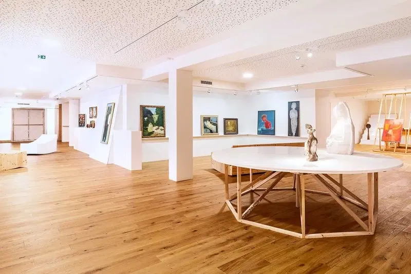 Komentovaná prohlídka výstavy 7+1: Byt sběratele