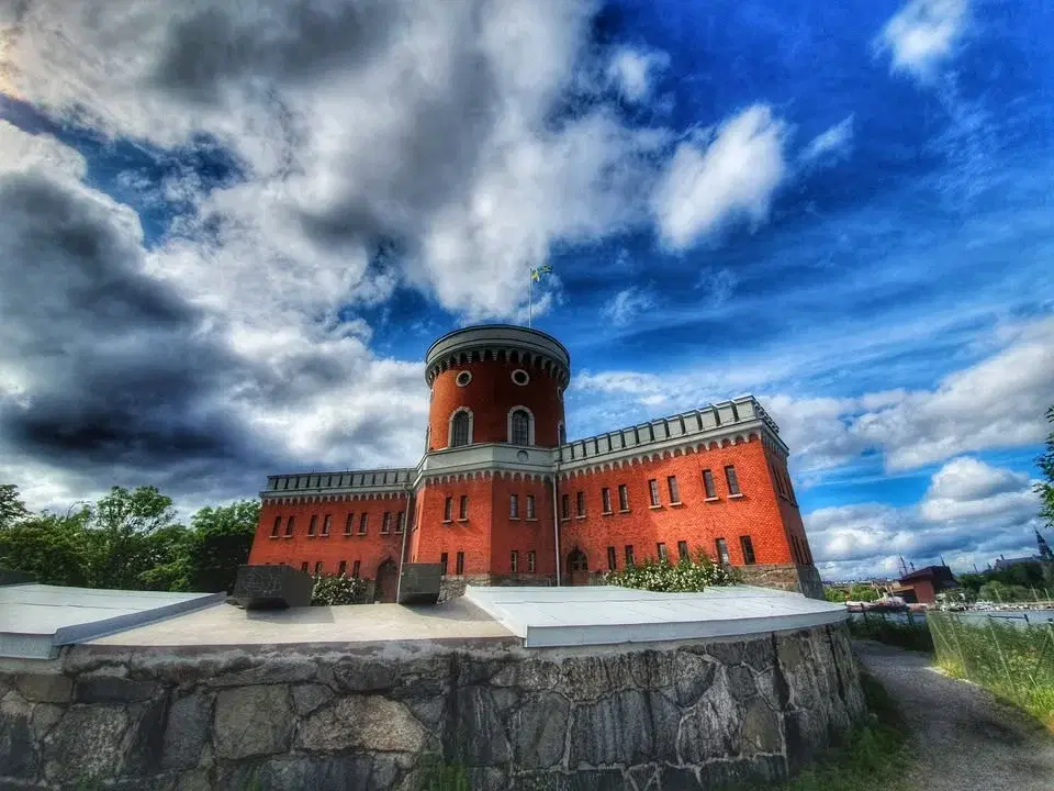 Ö-vandra på tre magiska holmar