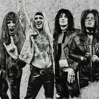 Mötley Crüde