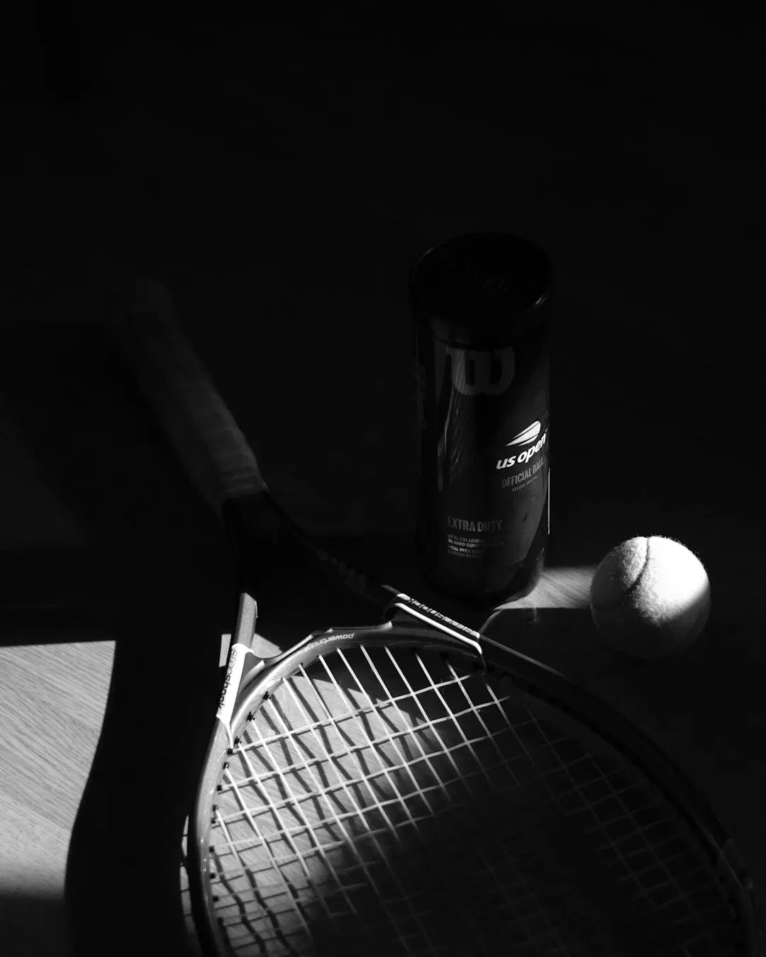 Late Night Badminton đž