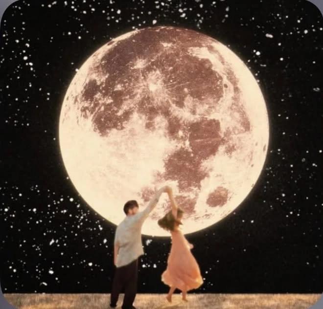 Full Moon Paddle