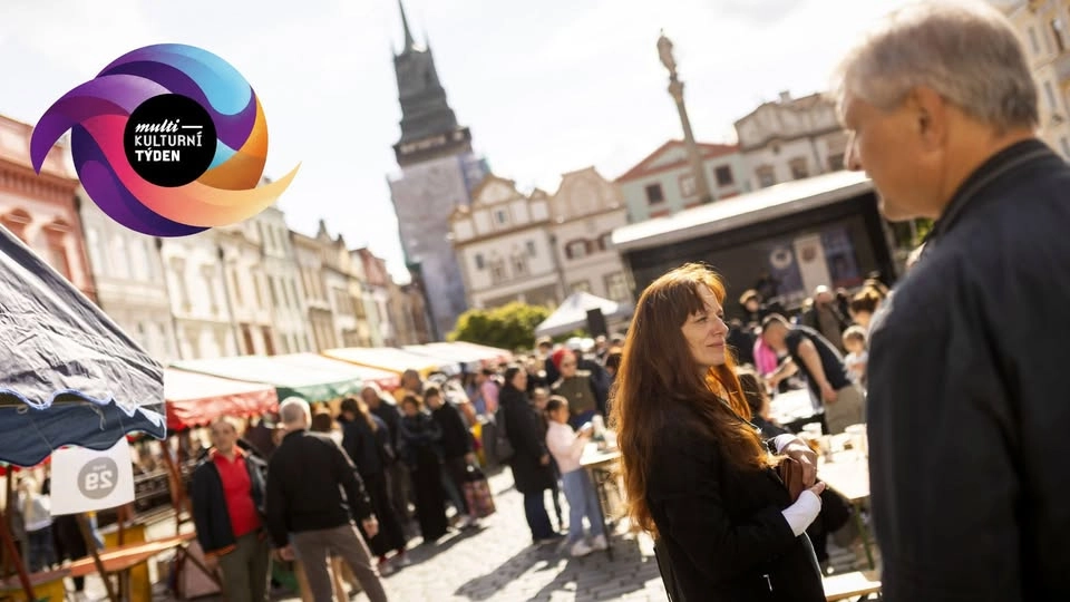 🪭 Multikulturní jarmark na Pernštýnském náměstí