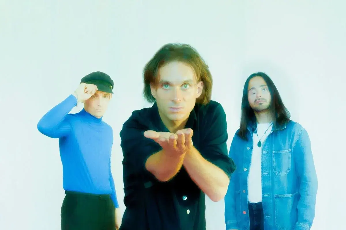 Dirty Sound Magnet - Melkweg Amsterdam