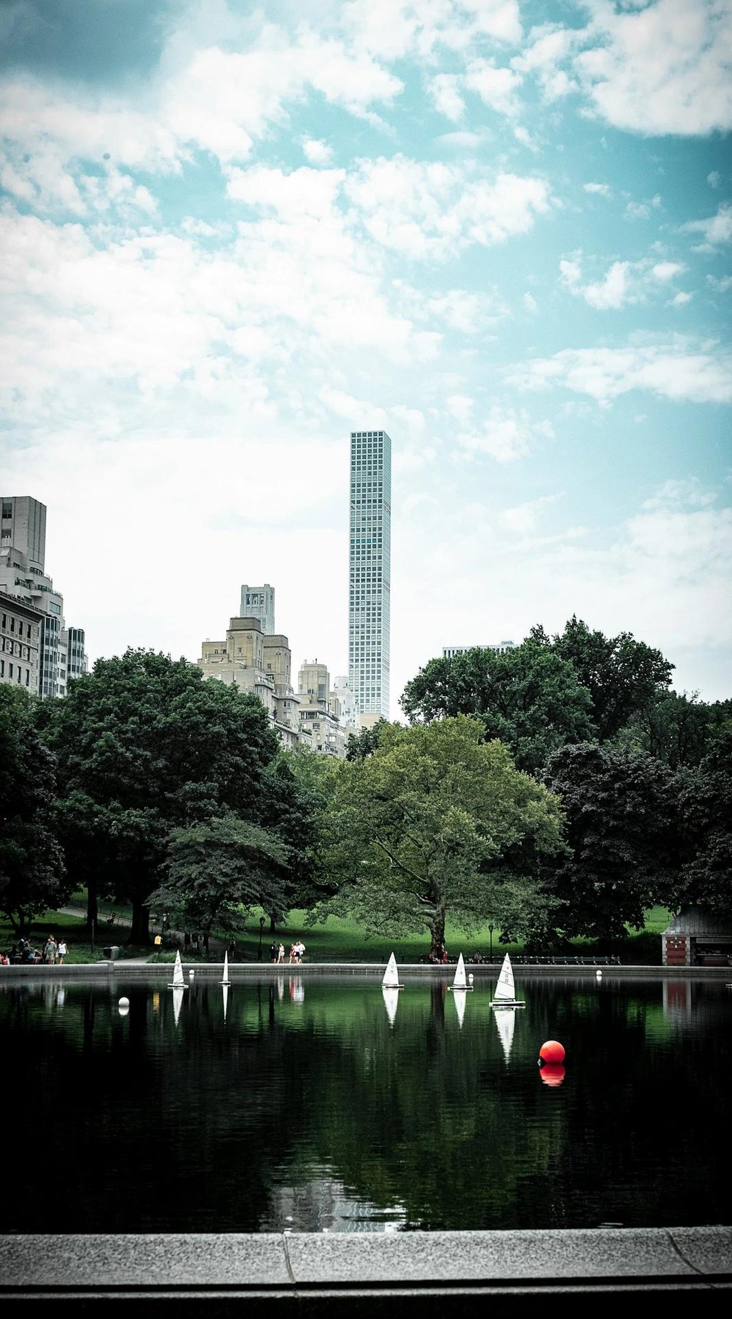 Central Park Pond Walk