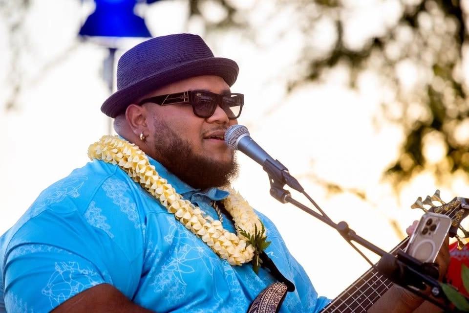 Josh Tatofi