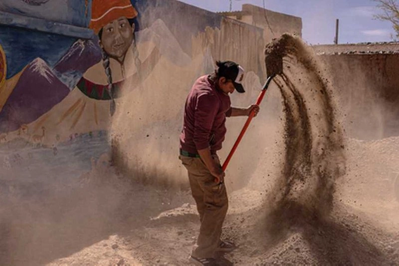 White Gold: Elon Musk and the Race for Argentina's Lithium