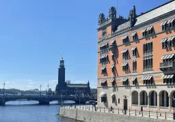 Från Stadshuset till Operan