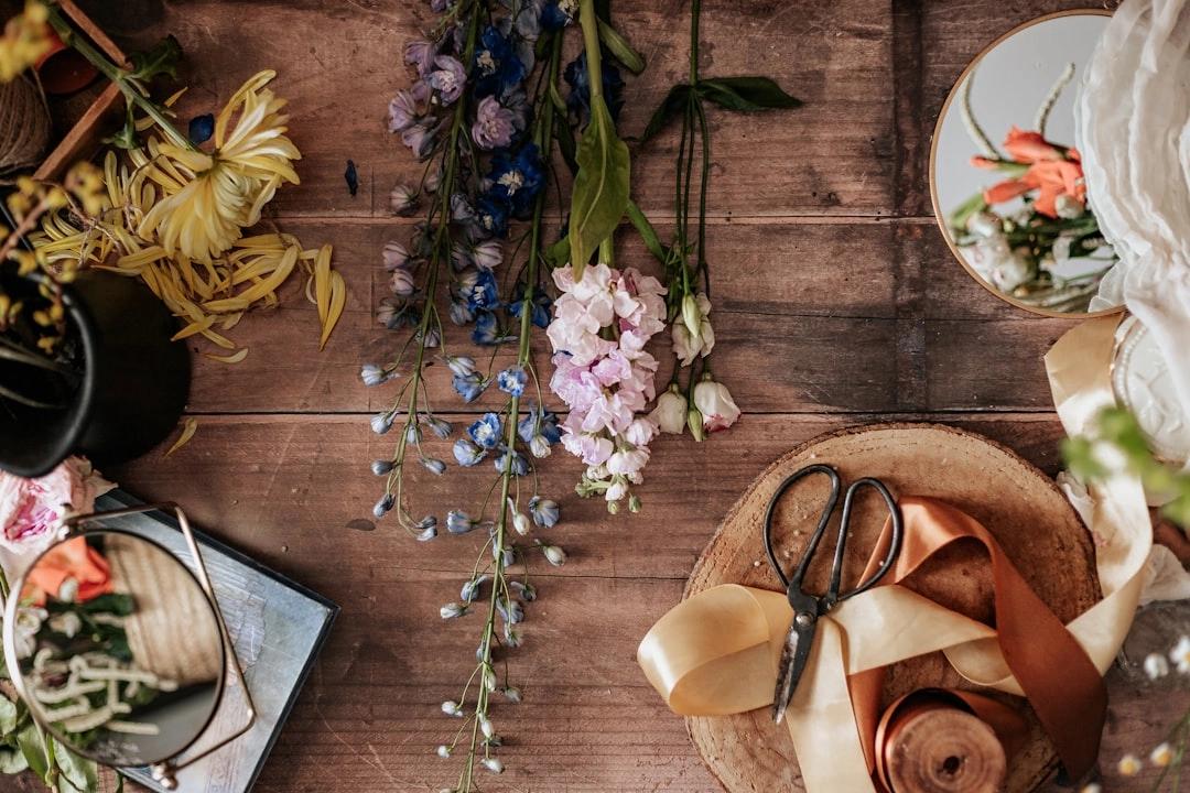 Nacre cafe - Difficult Women Craft Afternoon