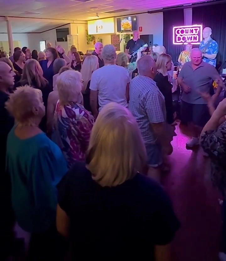 Countdown Band 'ROCK' Blacktown Workers - FREE SHOW (feat: Sarina Jenkins)