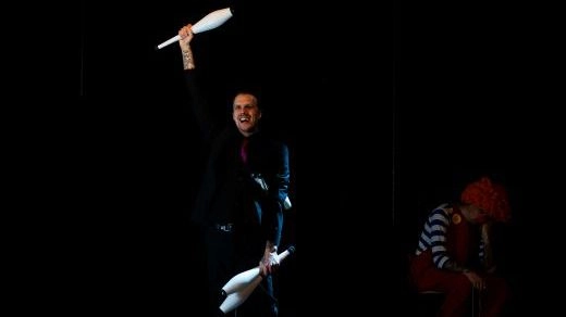 Jag är ingen jävla clown!