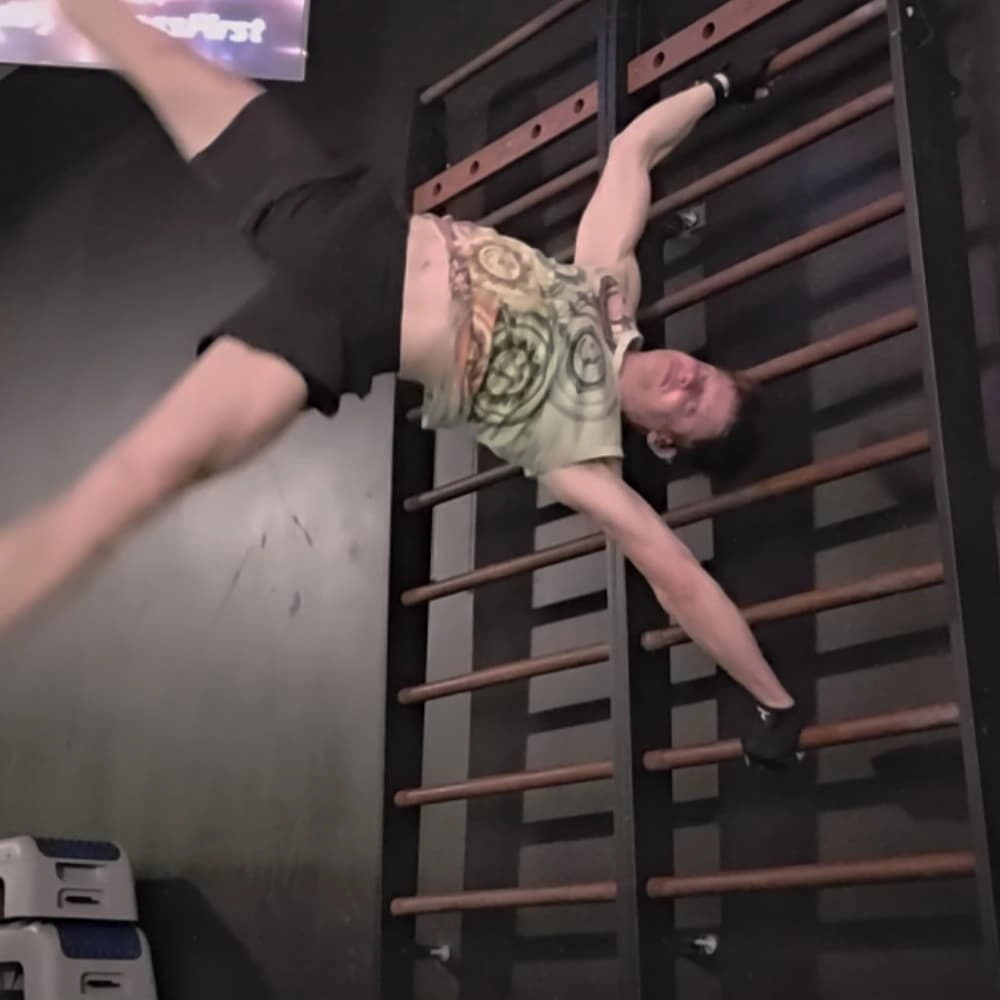 Post-Birthday Yoga & Calisthenics Meltdown